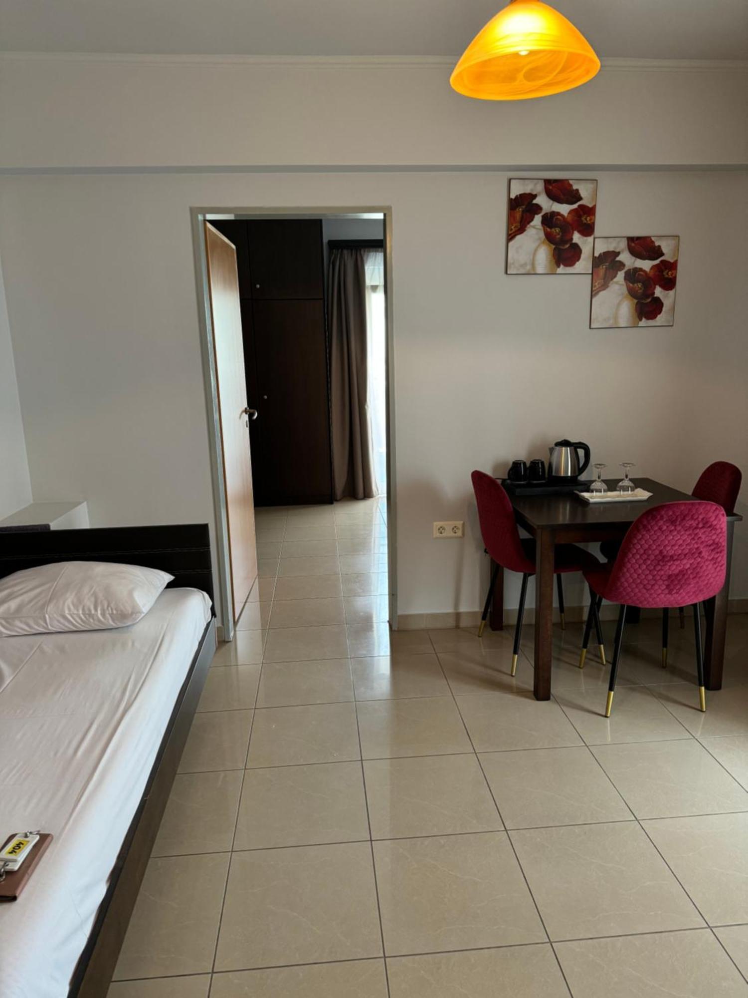 Comfort Hotel Apartments Rhodes City Exterior foto